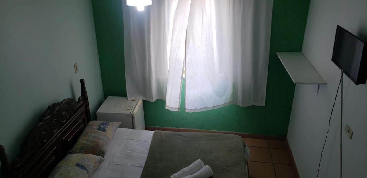 Hotel Nevada Ubatuba Kültér fotó